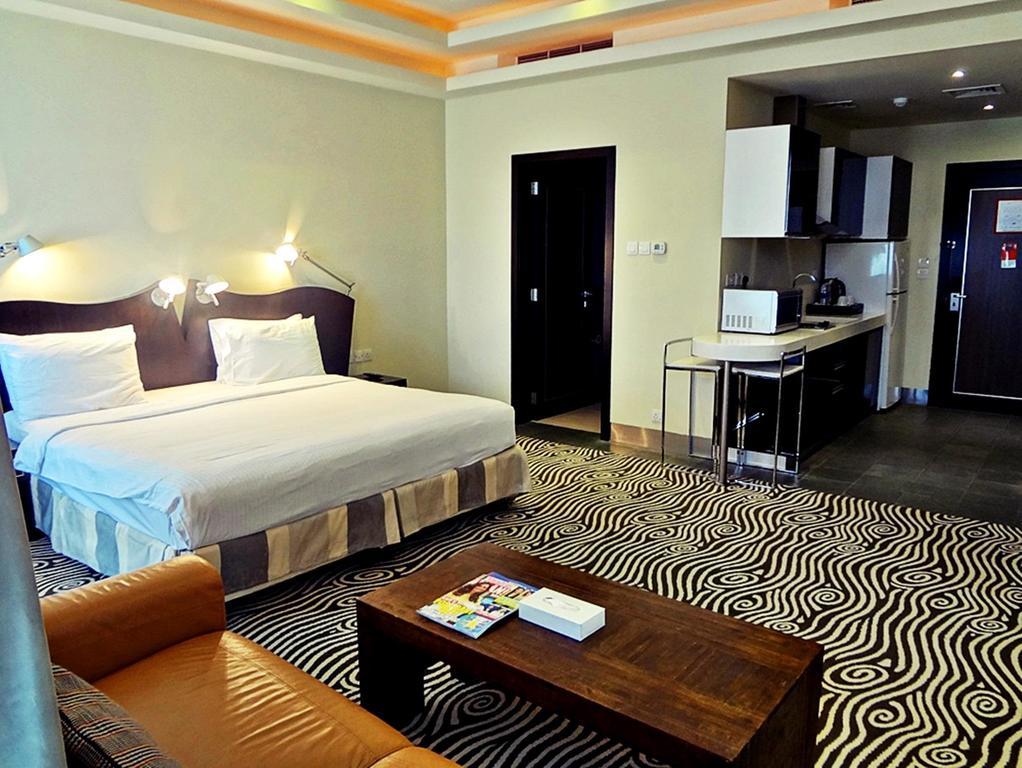 Al Raya Suites Hotel Manáma Kültér fotó
