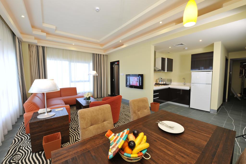 Al Raya Suites Hotel Manáma Kültér fotó
