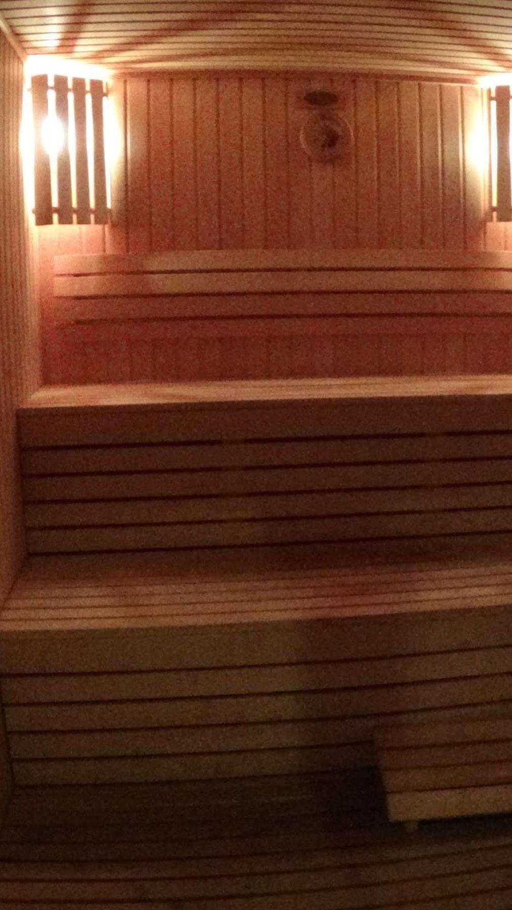 Al Raya Suites Hotel Manáma Kültér fotó