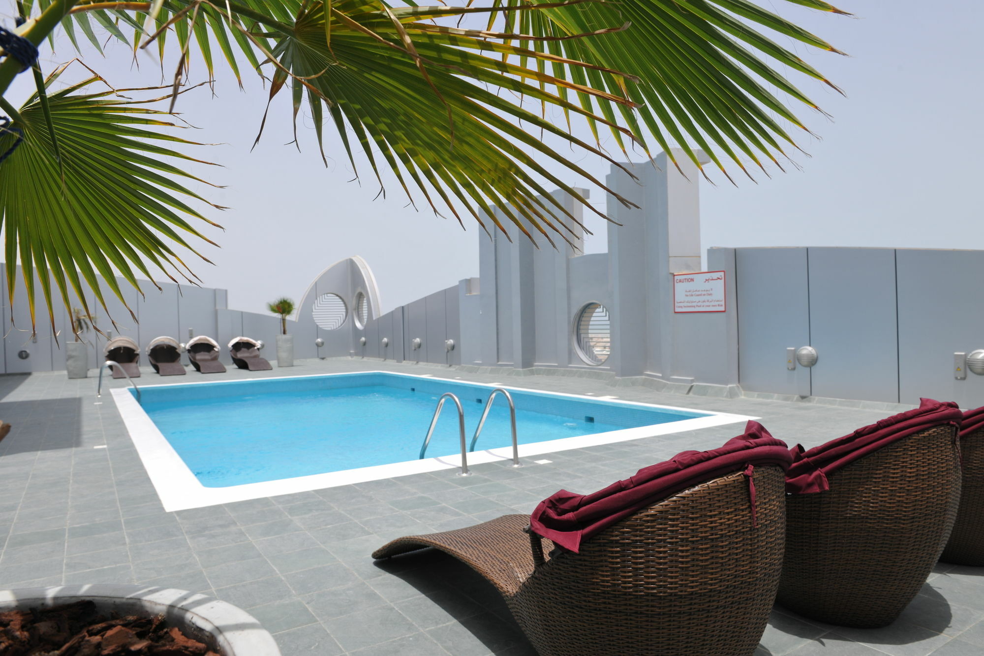 Al Raya Suites Hotel Manáma Kültér fotó